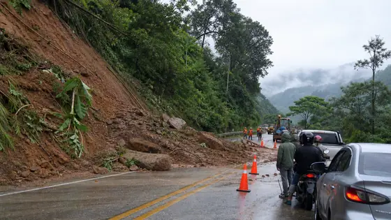 Landslides Shut Key Bukidnon and Davao del Norte Mountain Roads After Days of Rain image